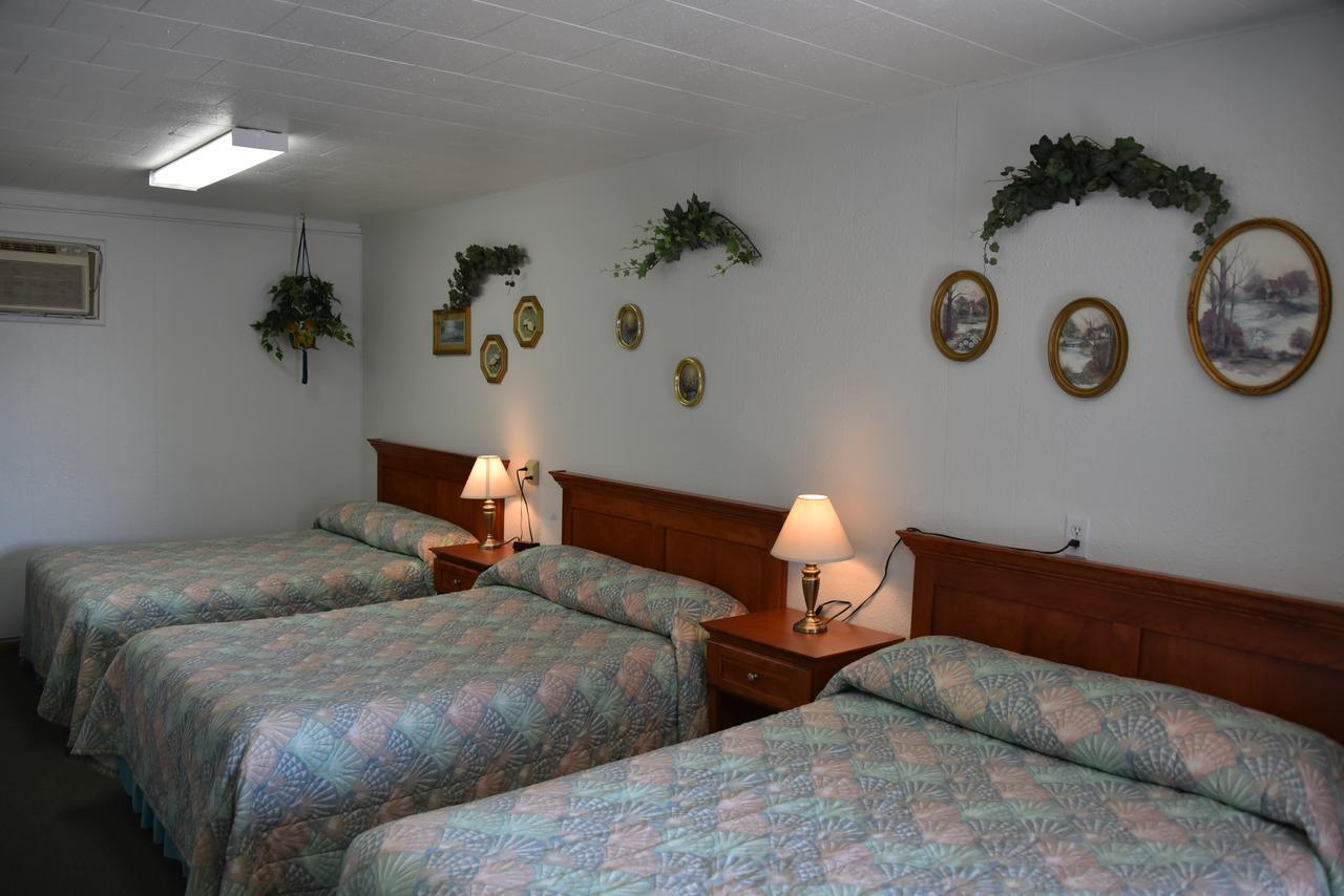 Royals Inn Motel Malta Eksteriør bilde